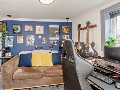 Picture 19